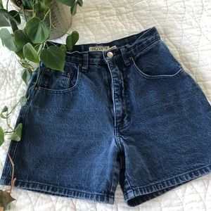 Vintage County Seat Denim Mom Shorts size 0